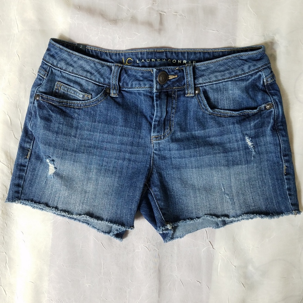 SALE FINAL PRICE Lauren Conrad Jean Shorts Size 2